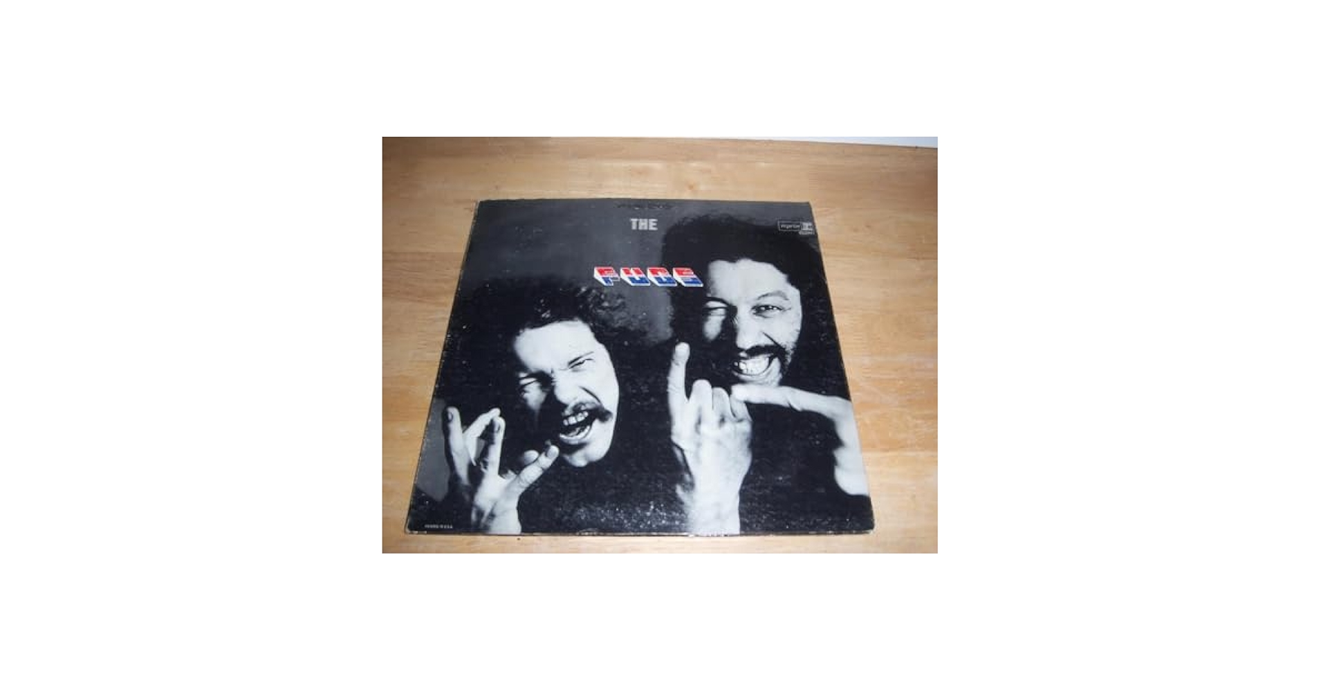 StreeThugs ‎– Not To Be Fu•?ed With  LP StreeThugs / Not To Be Fu•? ed With 12